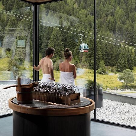 Hotel Vier Jahreszeiten Sankt Leonhard im Pitztal Luaran gambar