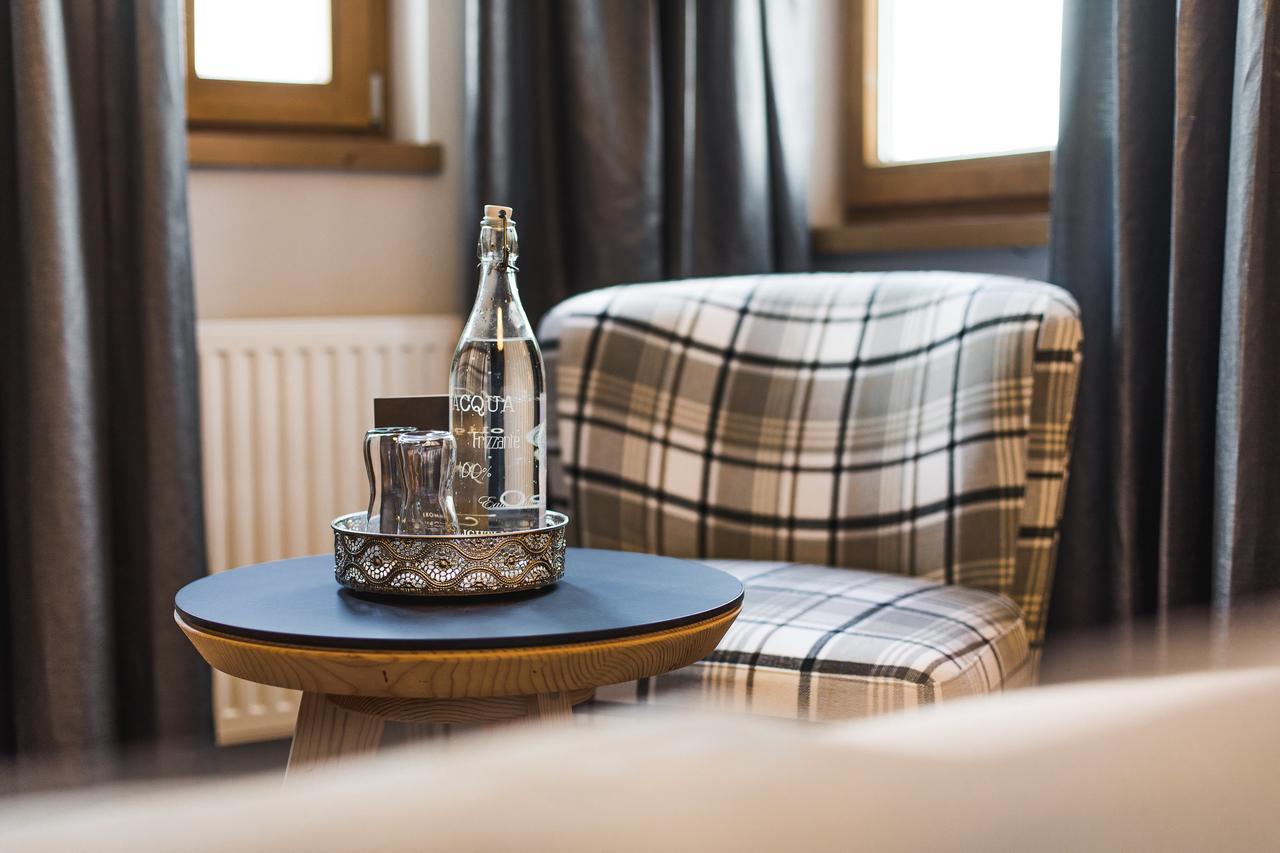 Hotel Vier Jahreszeiten Sankt Leonhard im Pitztal Luaran gambar
